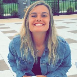 Meet your Posher, Mckenzie